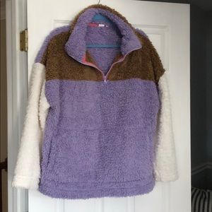 Super comfy gap Sherpa pull over great for fall!